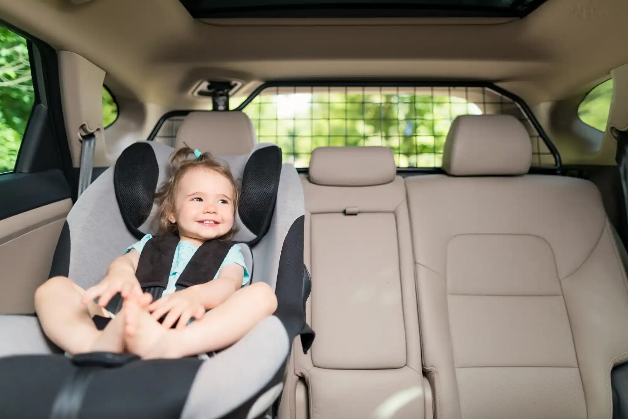 Are Child Seats Available with Azerbaijan Car Rental?