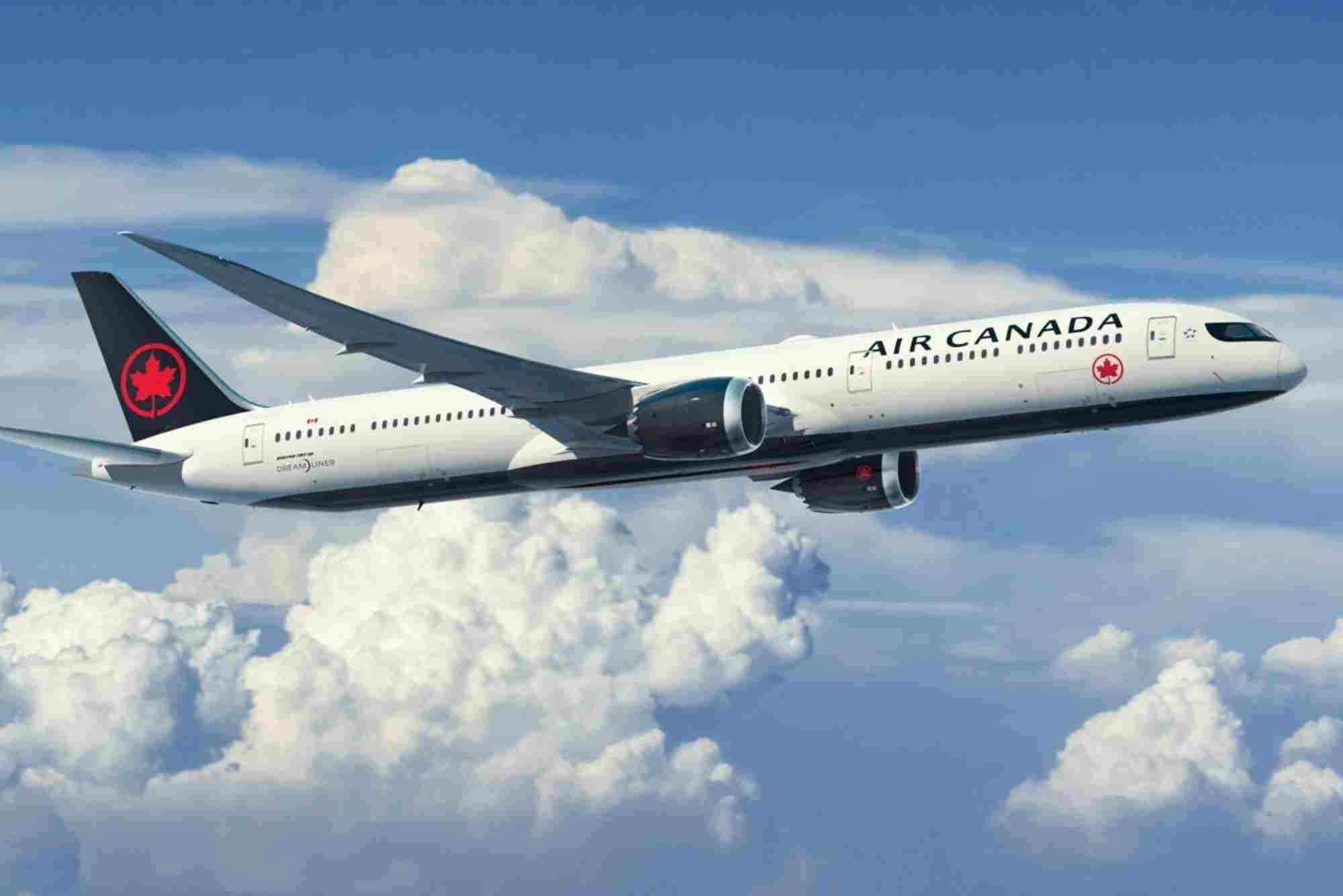 42j4or Air Canada Flight